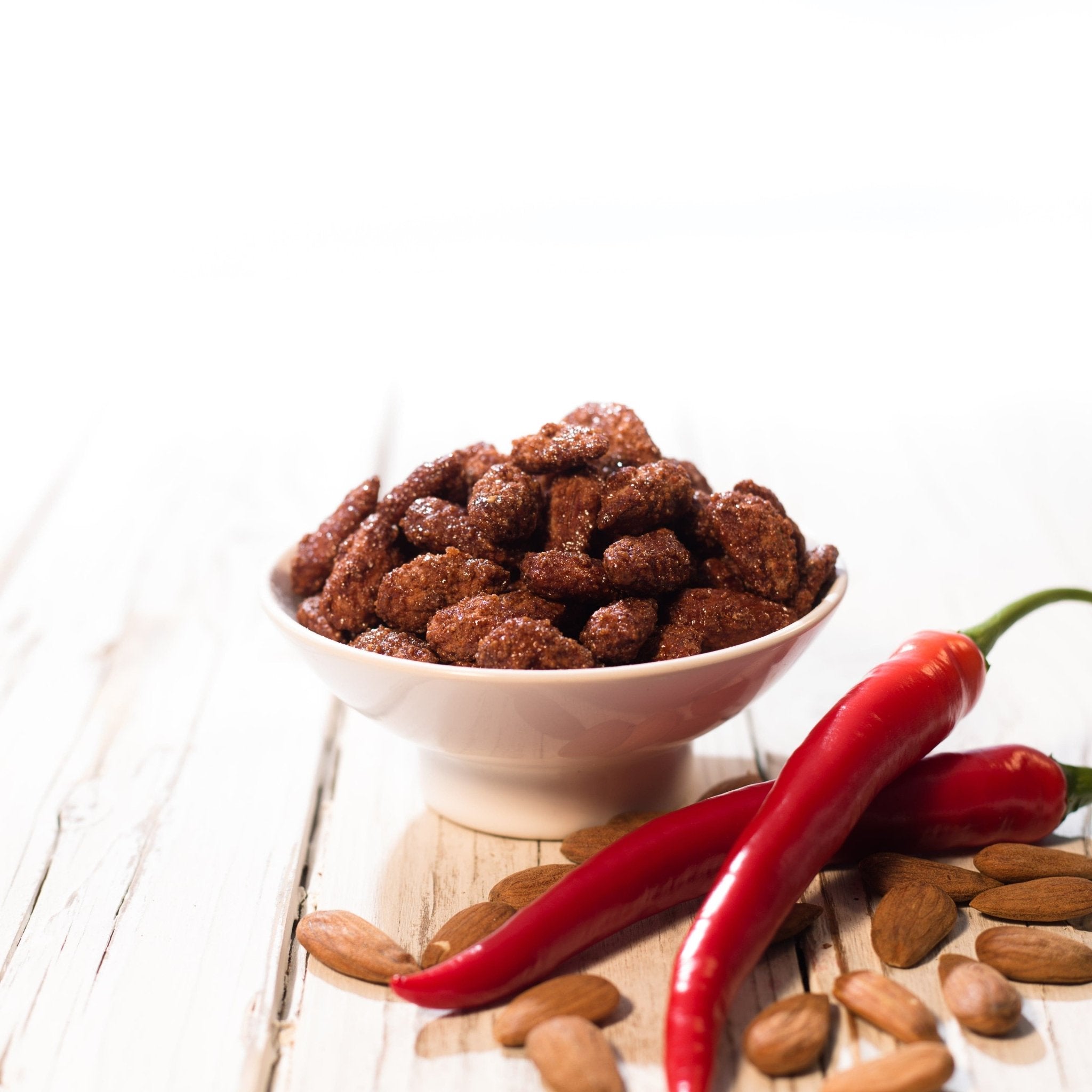 Roasted chili almonds - Jacobs Nussmanufaktur